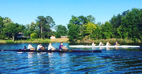 Rowing team to race Tulane