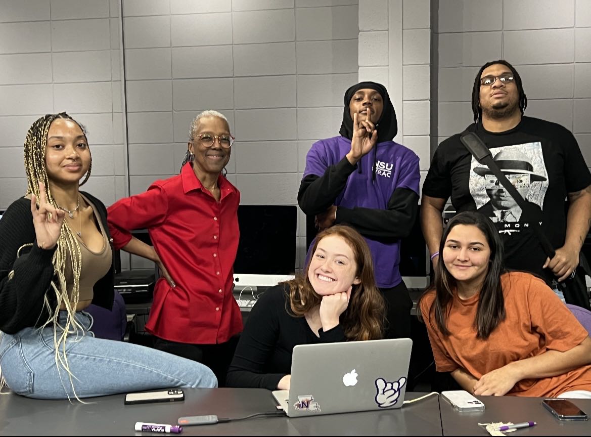 Denise Patrick is an alumnus of NSU’s New Media, Journalism, and Communication Arts department who was honored with a Distinguished Communications Professional Award on Friday, March 17.
