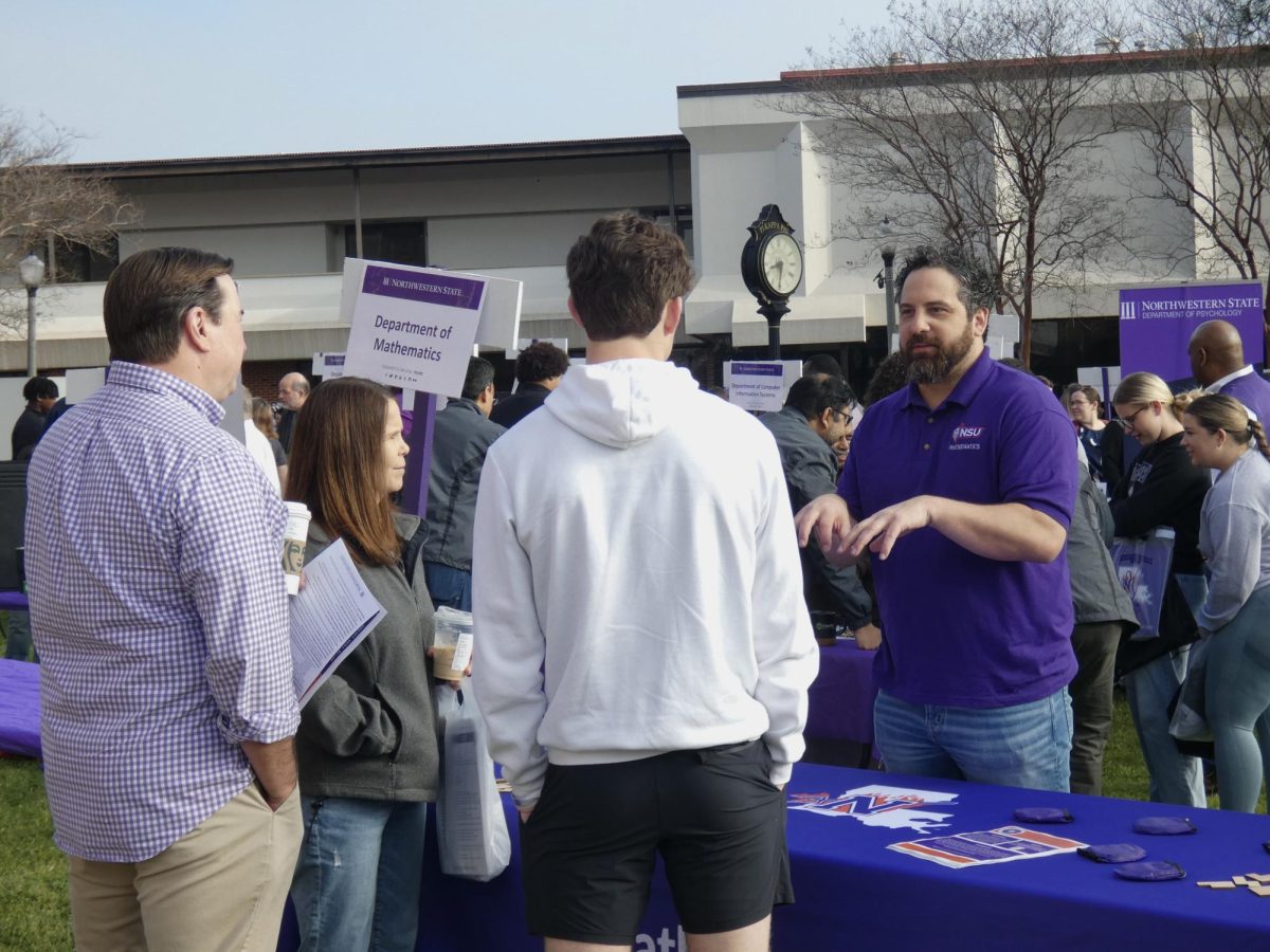 High school juniors and seniors join NSU students to get an inside look of student life and academics at NSU.